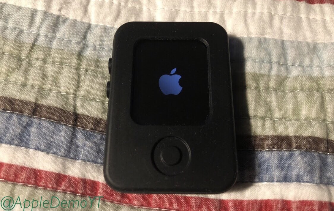 苹果 Apple Watch 原型机现身：装在 iPod nano 样式的安全壳中