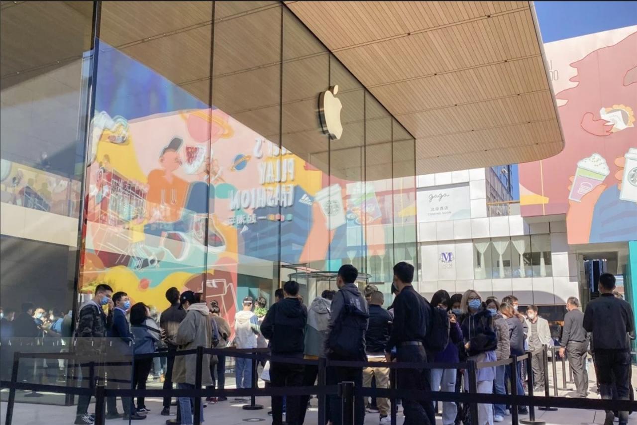 南华早报：国内苹果 iPhone 12 与 iPhone 12 Pro 首销强劲