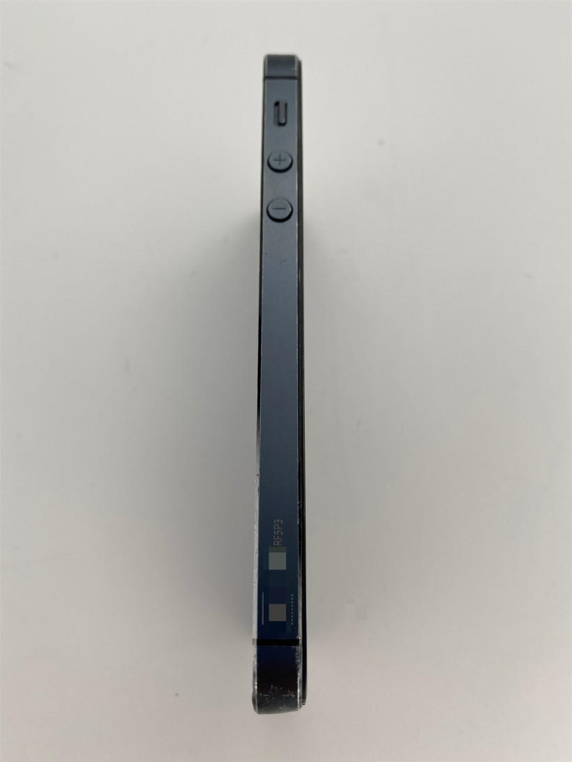 iPhone 5s 原型机曝光：酷似 iPhone 5，背部略有不同