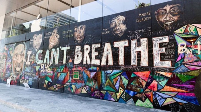 苹果宣布将 Black Lives Matter 壁画捐给非营利组织保管